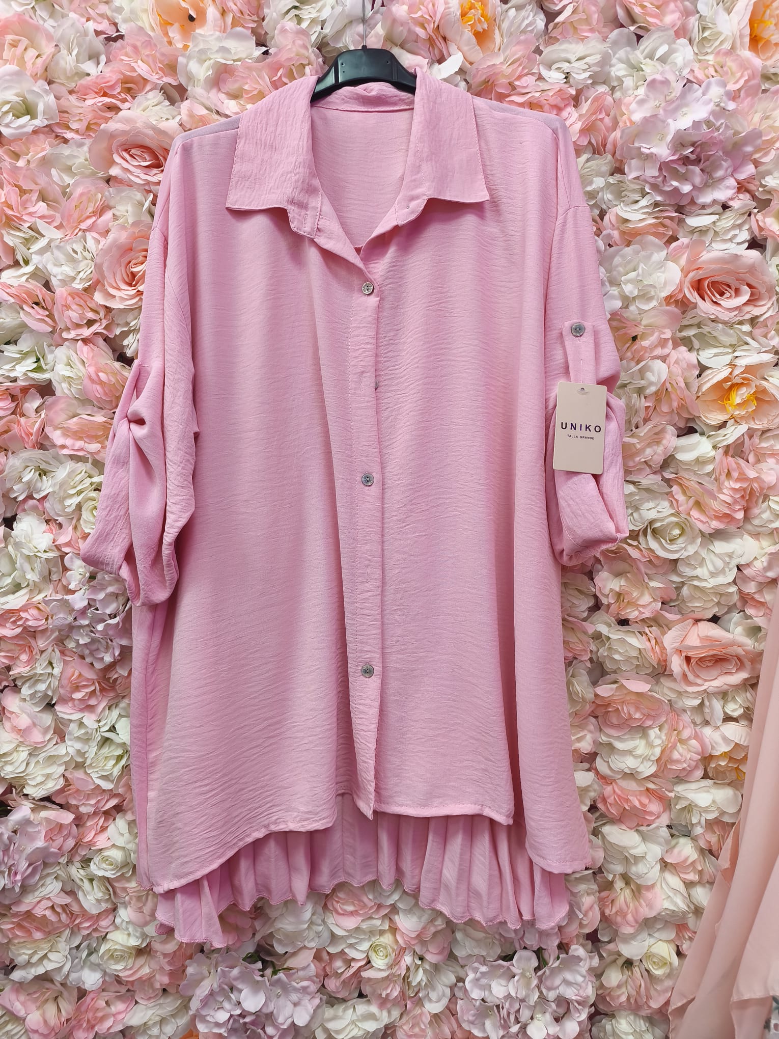 Camisa curvy espalda plisada rosa - Imagen 3