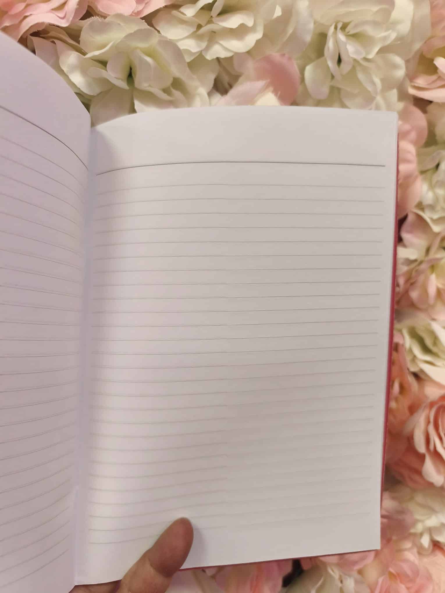 Cuaderno niña arcoíris - Imagen 4