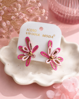 Pendientes flores asimétricas rosas