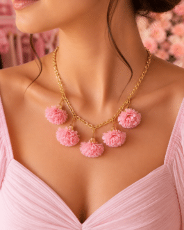 Collar claveles rosas