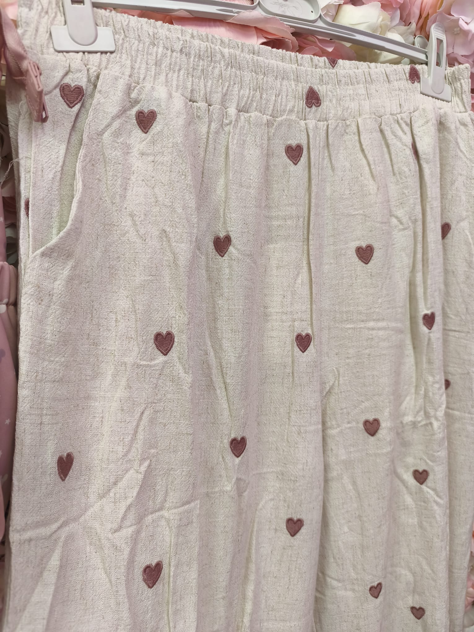 Pantalón lino corazones bordados - Imagen 3