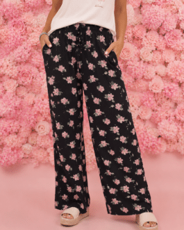 Pantalón fino negro con flores
