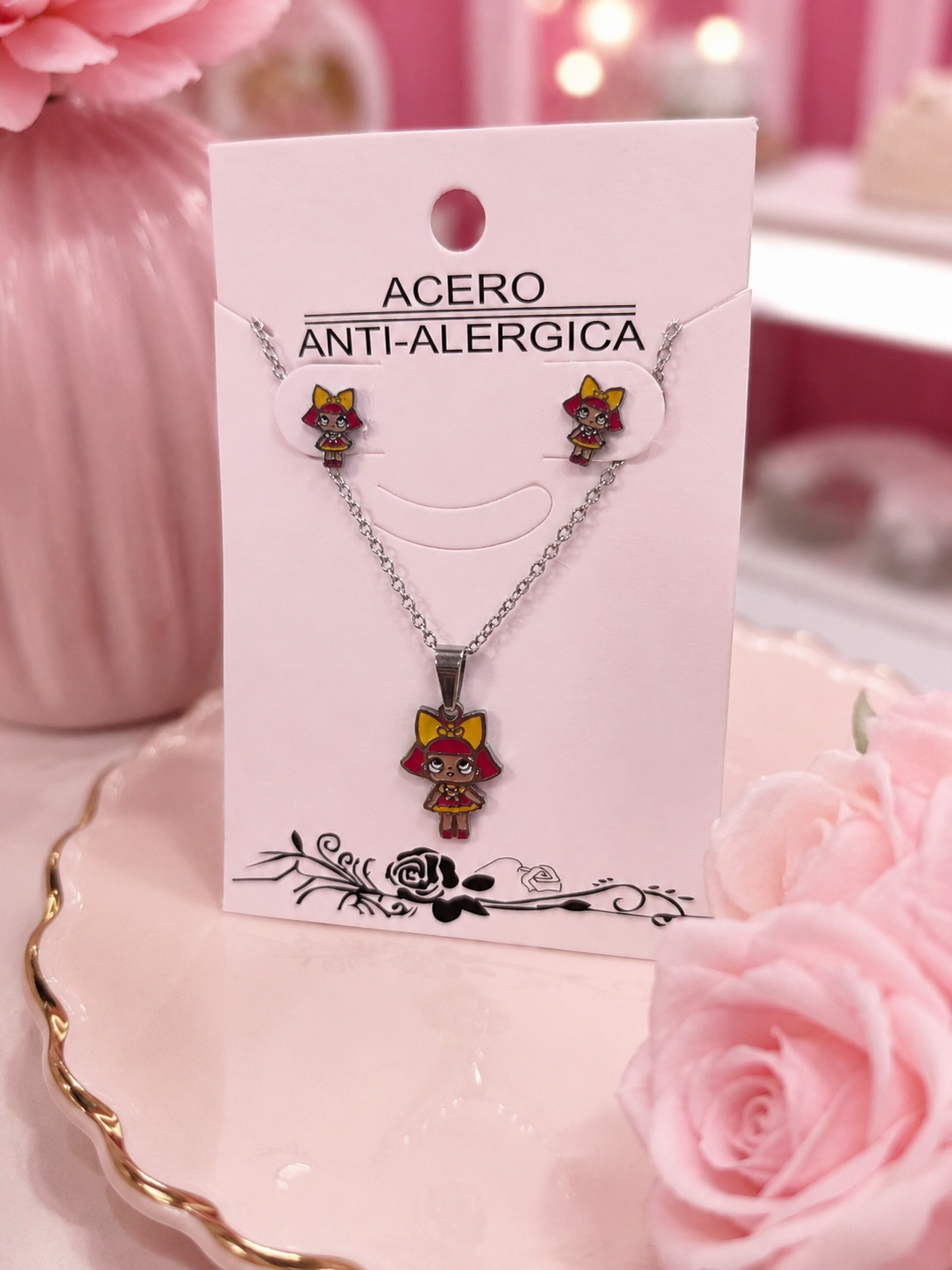 Conjunto collar y pendientes muñeca amarilla