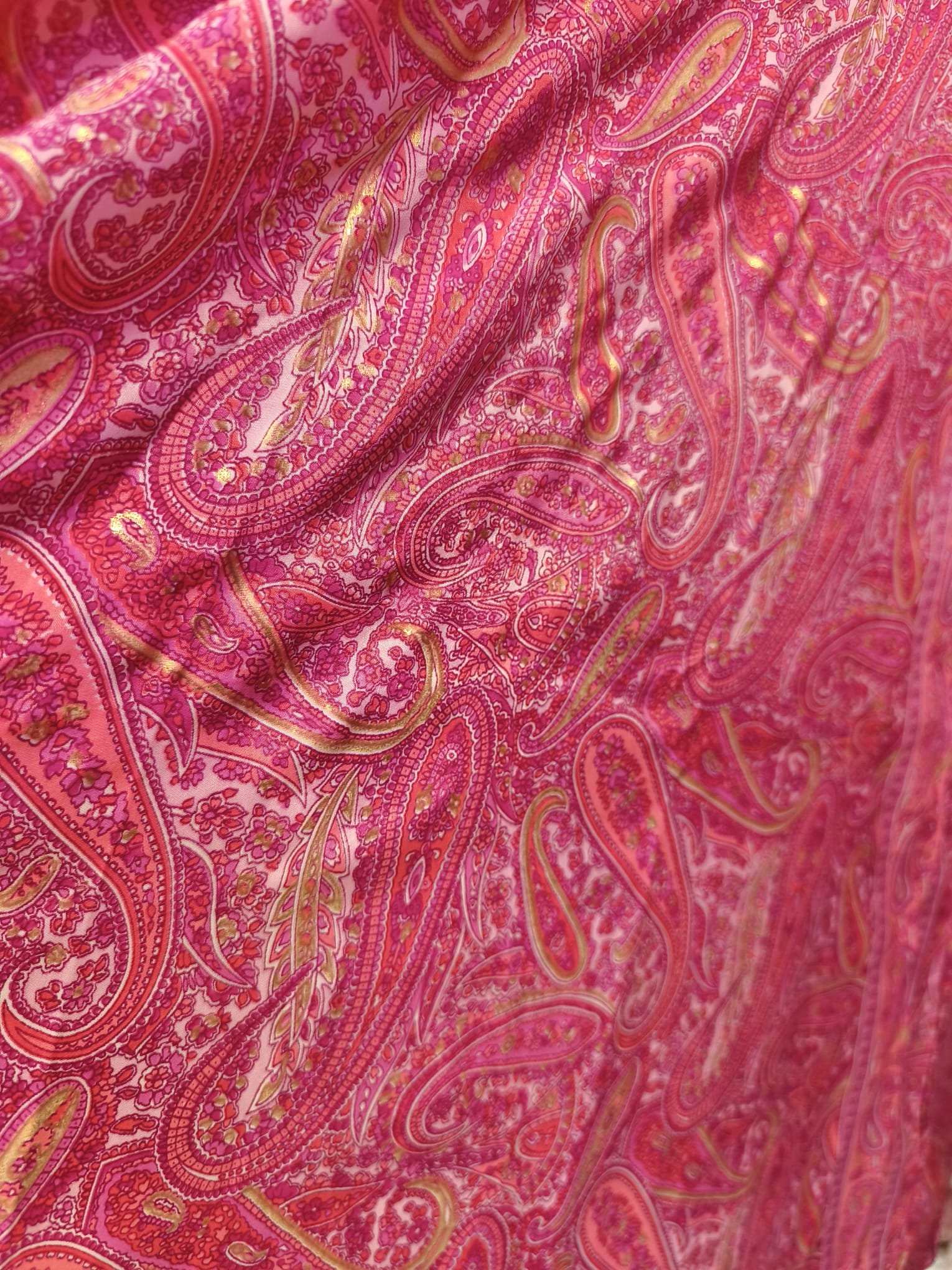Pantalón fino ancho estampado - Imagen 3