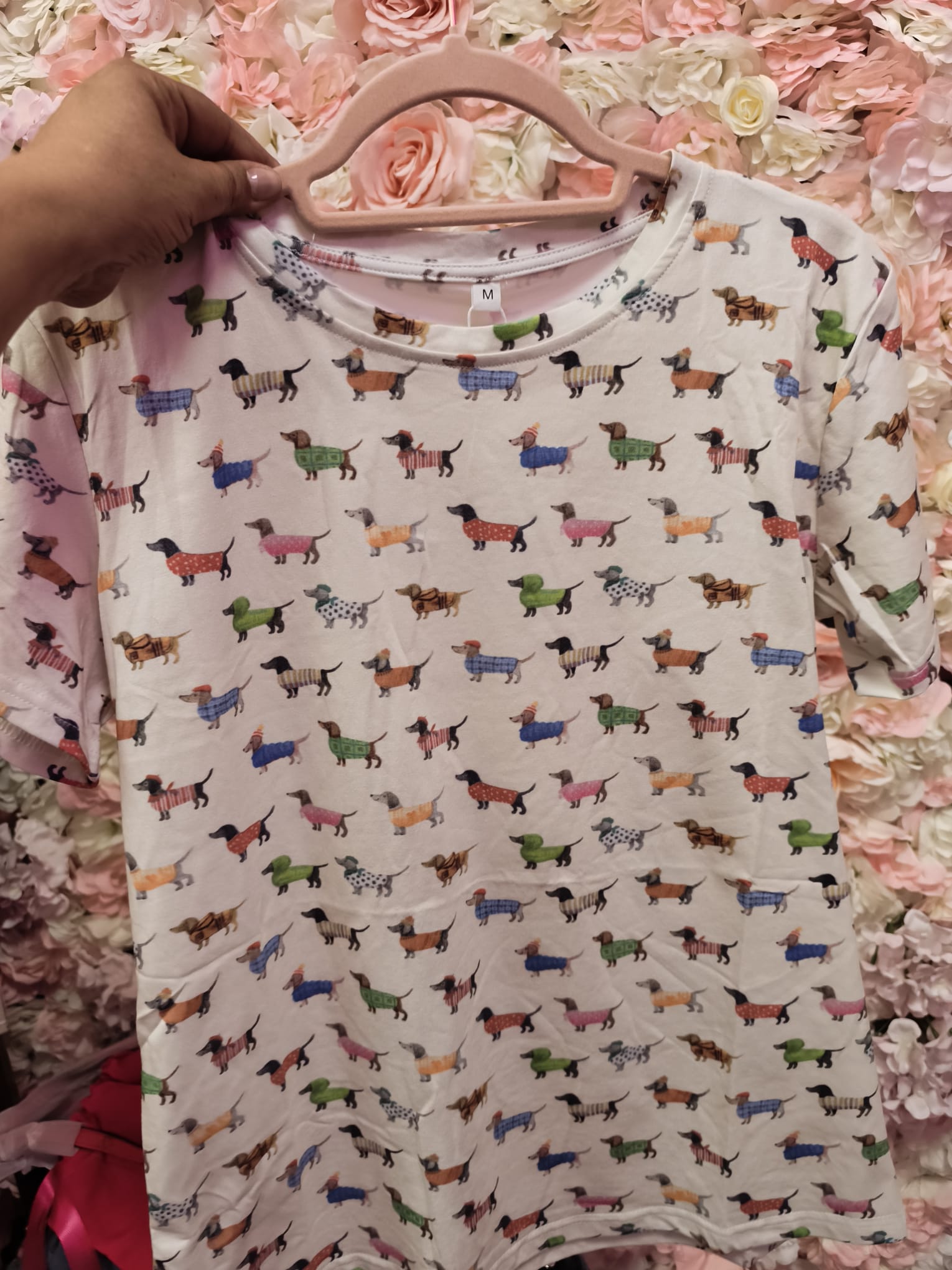 Camiseta muchos perros salchicha - Imagen 2