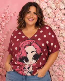 Camiseta curvy lunares chica pelo rosa