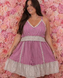 Vestido rosa con pedrería