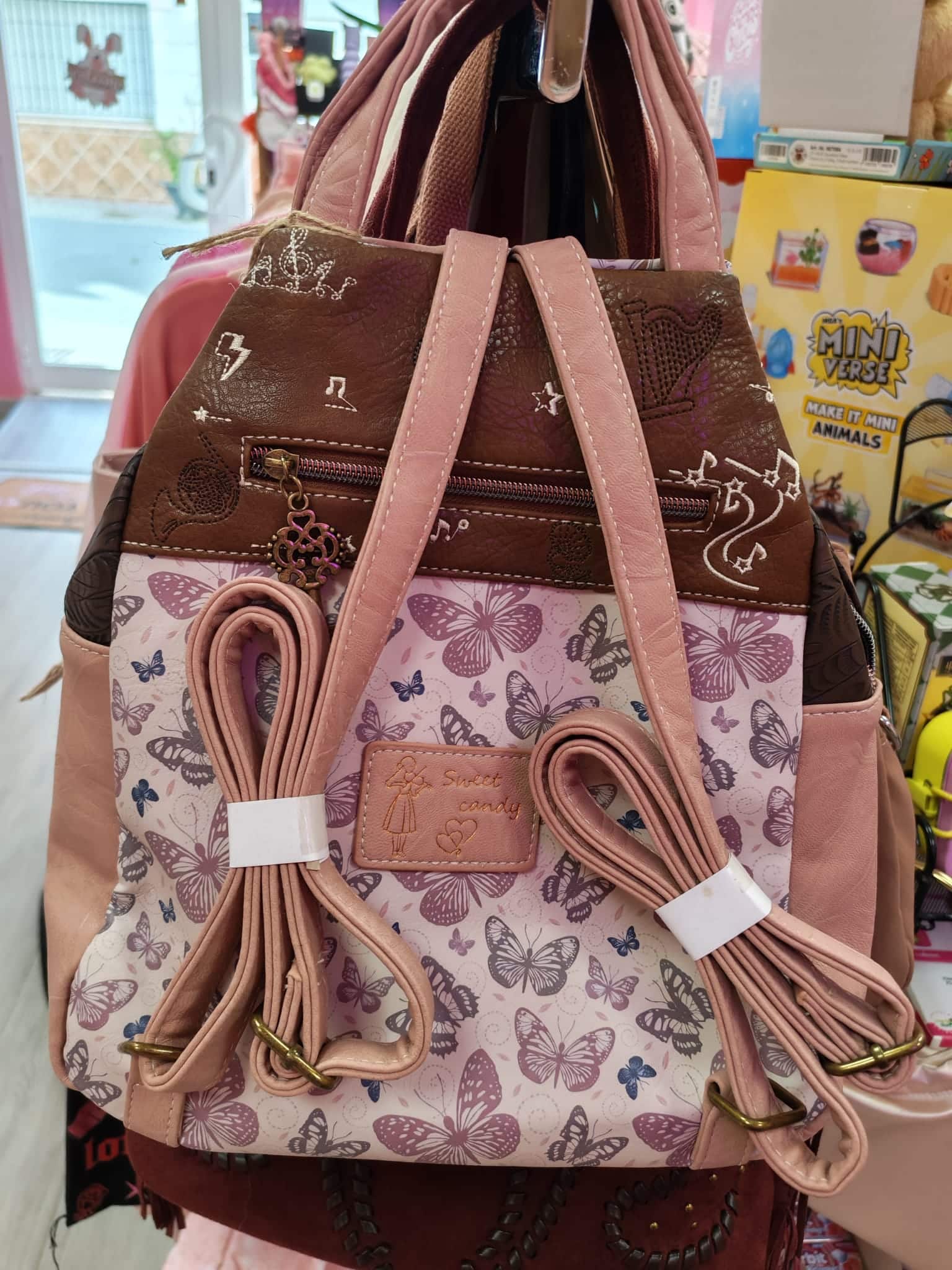 Mochila grande Sweet Candy violinista - Imagen 2