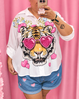 Camisa curvy tigre corazones