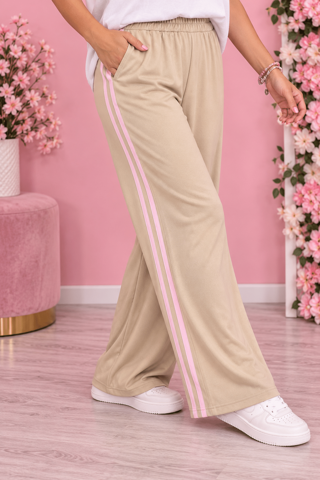 Pantalón deportivo líneas rosas - Imagen 2