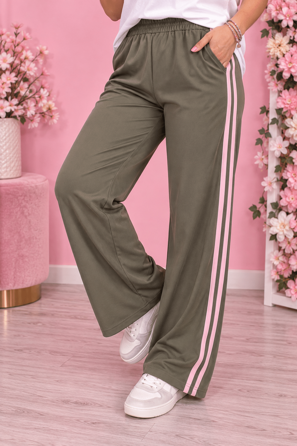 Pantalón deportivo líneas rosas - Imagen 3