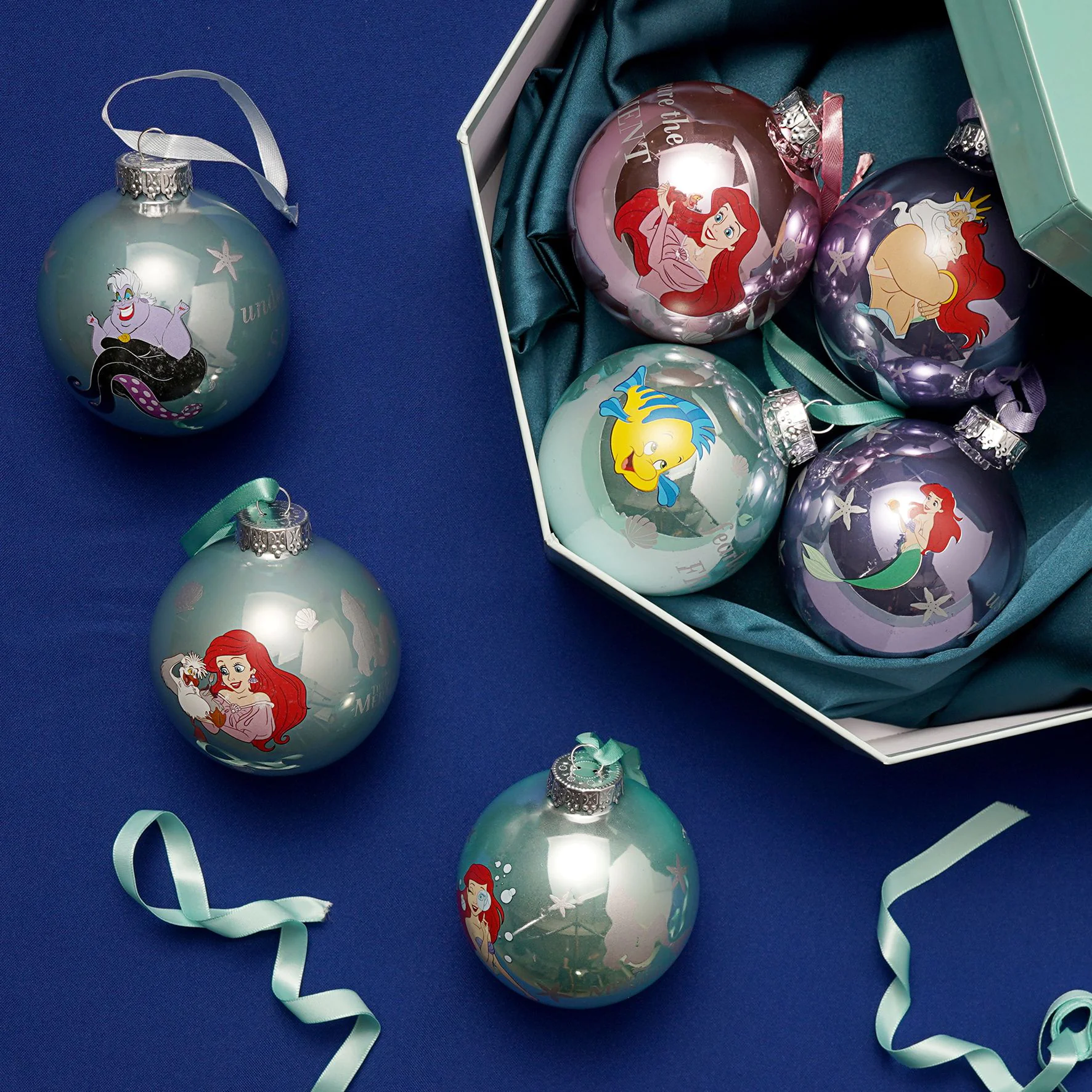 Caja bolas de navidad La Sirenita - Imagen 2
