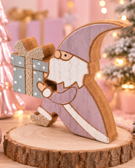 Papa noel de madera con regalo