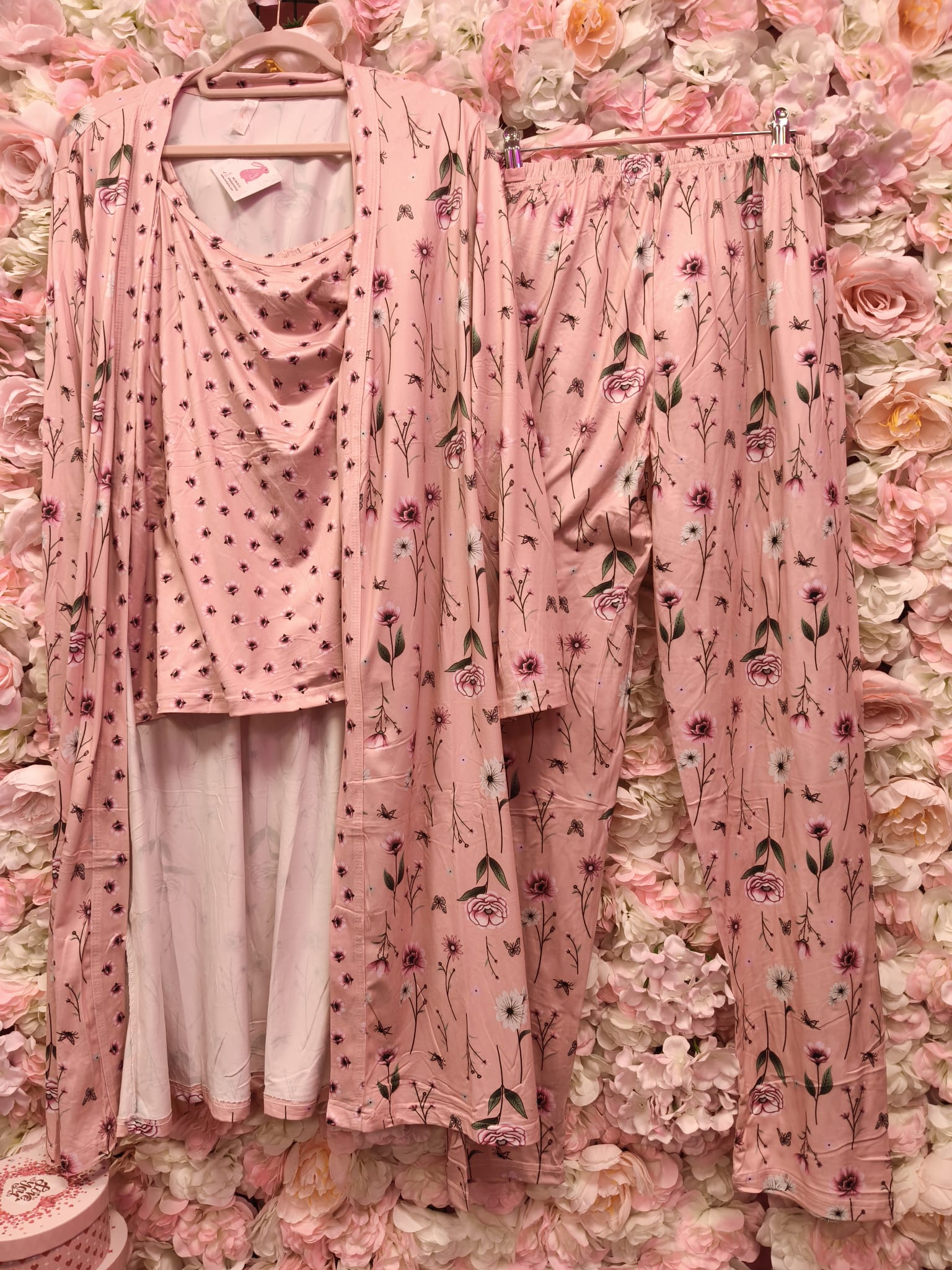 Pijama 3 piezas floral - Imagen 5
