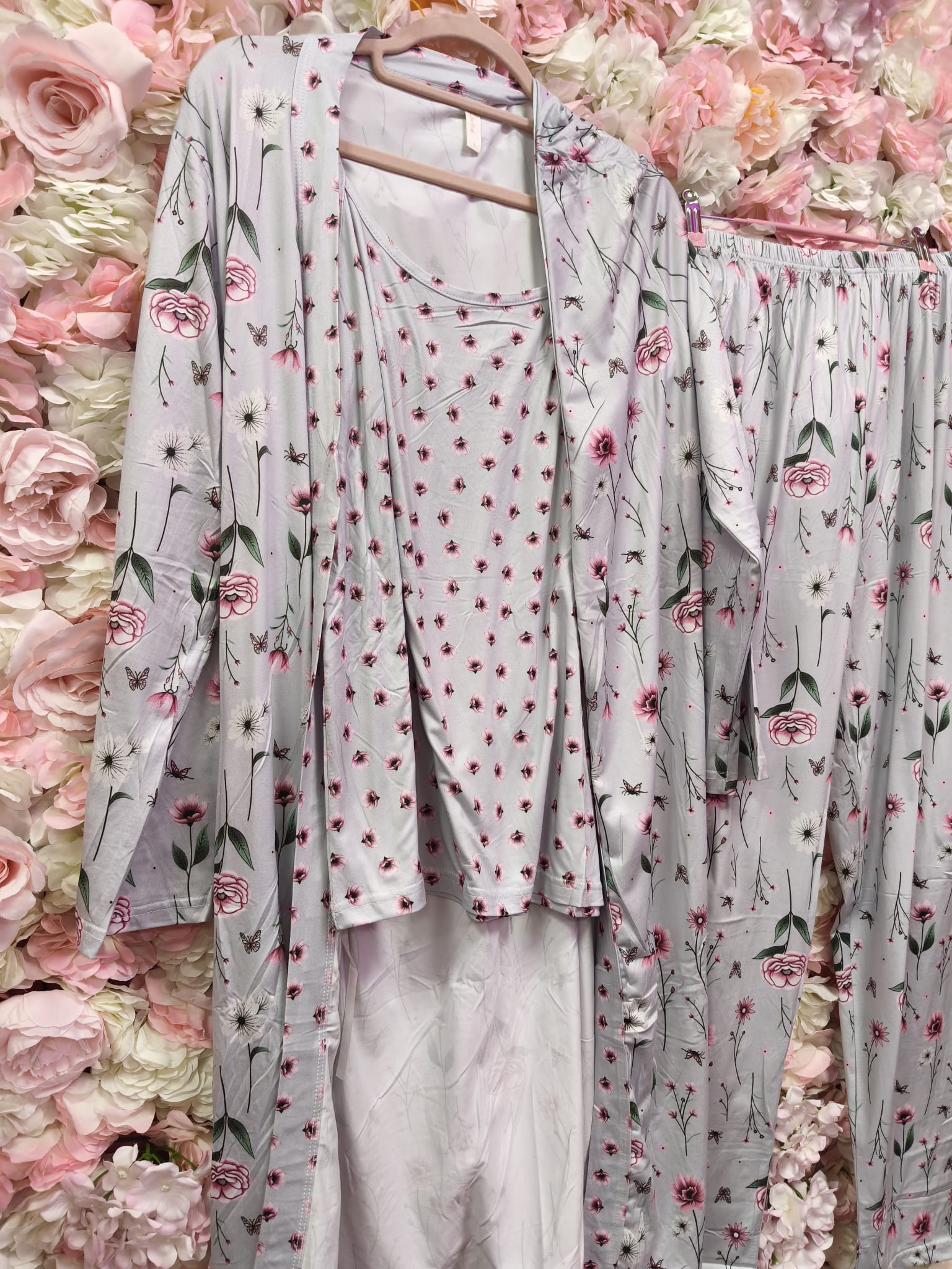 Pijama 3 piezas floral - Imagen 9