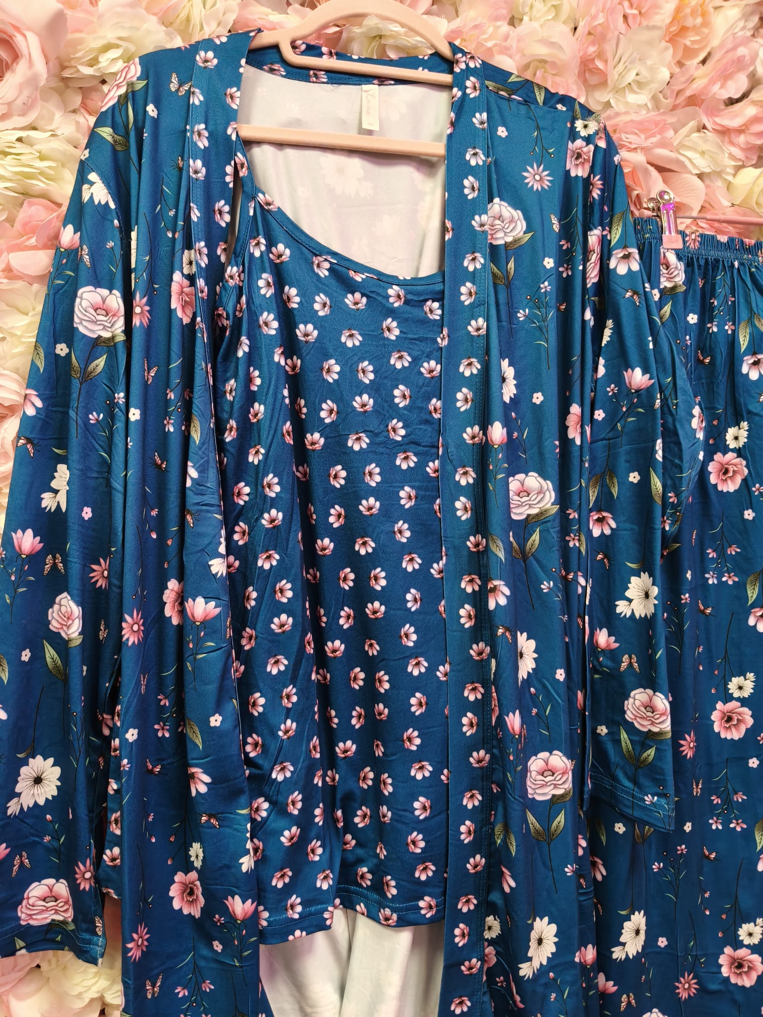 Pijama 3 piezas floral - Imagen 7