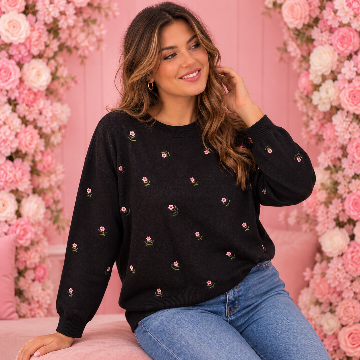 Jersey negro con florecitas
